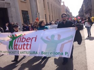 BarcellonaLabLibera3-300x225 Anche Barcellona marcia in ricordo delle vittime innocenti di mafia: oltre 30mila presenze a Messina