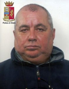 Valenti-Francesco-235x300 Patti, clonavano carte di credito e riciclavano conti a danno di correntisti stranieri. Arrestate 10 persone