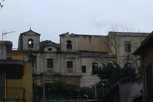15875449_1185973851471779_3749204505036684377_o-300x199 Barcellona, fulmine colpisce il campanile della chiesa dei Basiliani