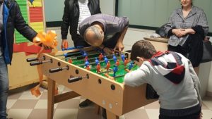 20170422_121731-300x169 Barcellona, gli "Igeani" hanno donato un calcio balilla al Centro Dedicato per l'Autismo