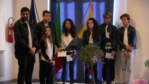 thumbnail_IMG_6542-300x169 Milazzo. Le riflessioni attorno alla vicenda Moro con Patrizia Zangla e Gero Grassi al Liceo Impallomeni