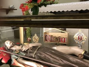 35809947704_7a903d8fa9_o-300x225 Calderà: partecipazione e devozione per uno speciale San Rocco 2017