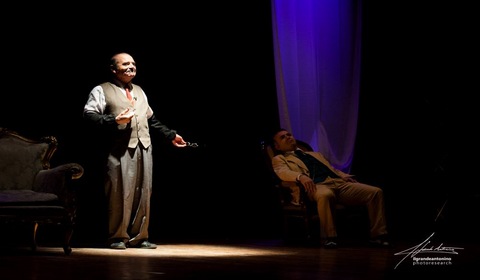 Berretto-a-sonagli2 Teatro Trifiletti di Milazzo, cartellone quiNteatro: standing ovation per il “Berretto a sonagli”