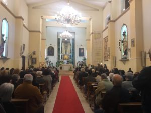 WhatsApp-Image-2018-10-31-at-08.35.02-3-300x225 S. Venera, via alla "Missione Popolare". Il Vescovo ai giovani: "Siate audaci!"